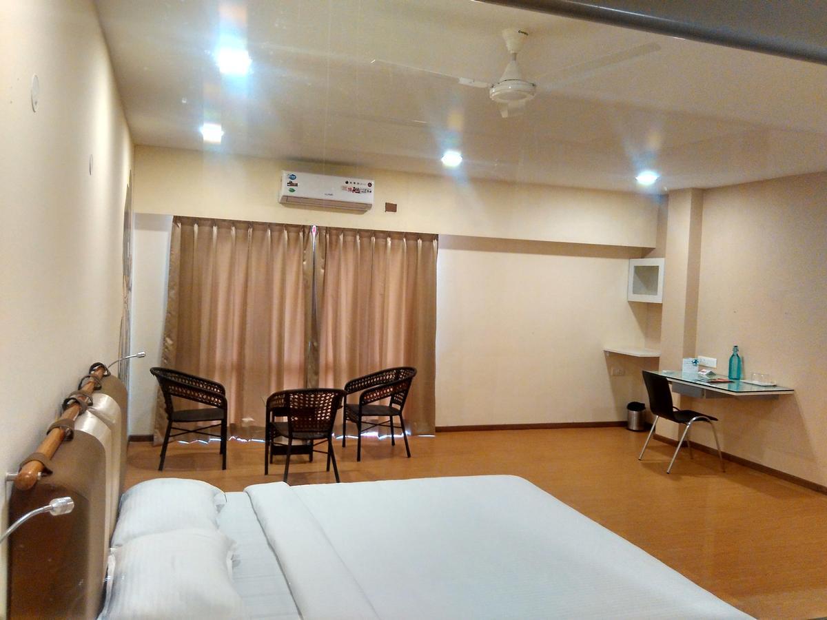 Villa Park Mysore Eksteriør billede